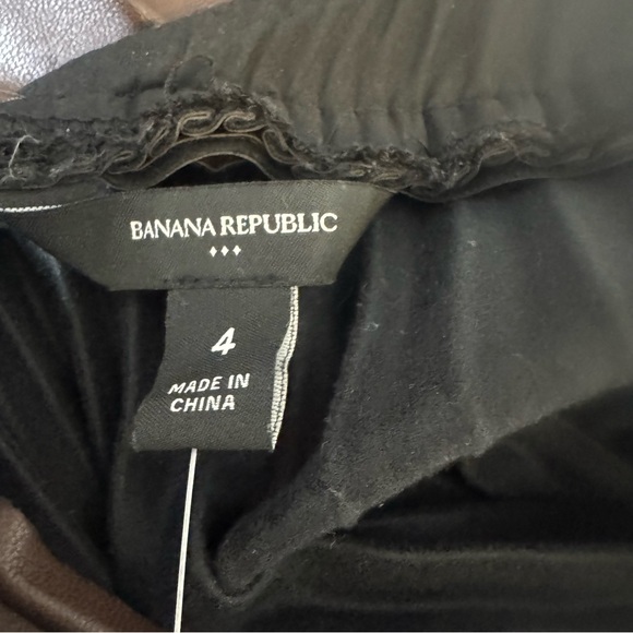 Banana Republic faux leather pleated dress - Picture 11 of 17